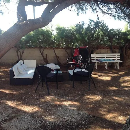 Aparment On The Beach Malenica 9 Apartment